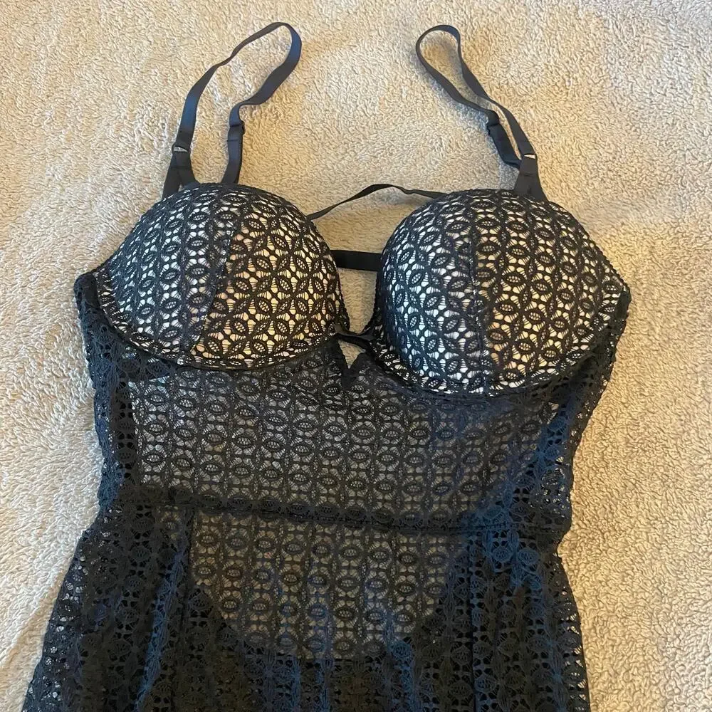 Victoria Secret women's lace bustier 36C slip lingerie garter dress nightwear